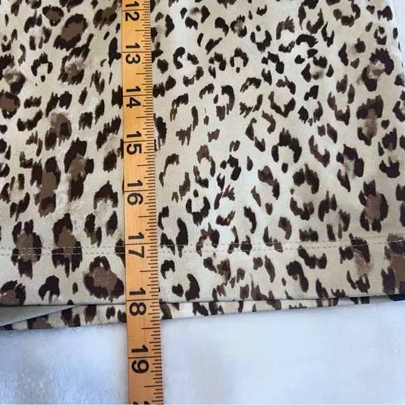 Chico’s Zenergy Golf Leopard Print Skort Size 2 Large Cheetah Animal Active Mini - Picture 7 of 7